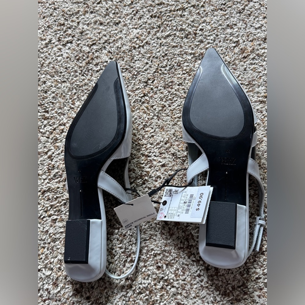 Zara Women's Gray Slingback Flats - Picture 7 of 9